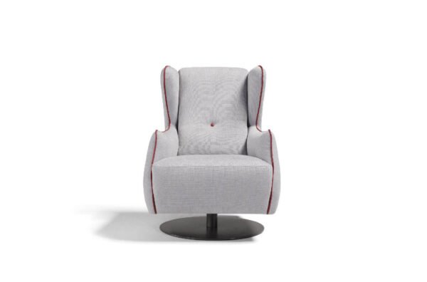 Randy Classic Swivel Armchair